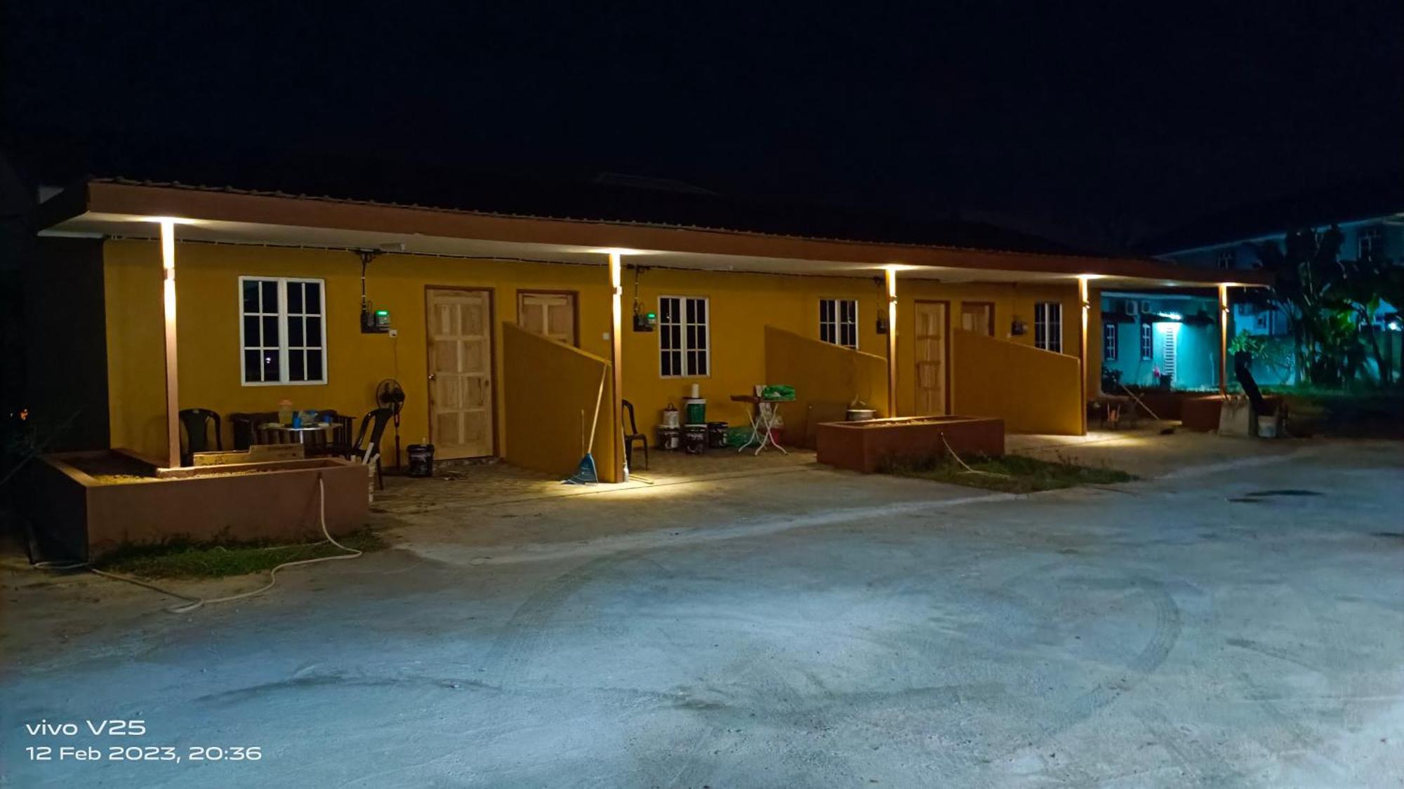 Alfa Roomstay Pantai Cenang  Kültér fotó